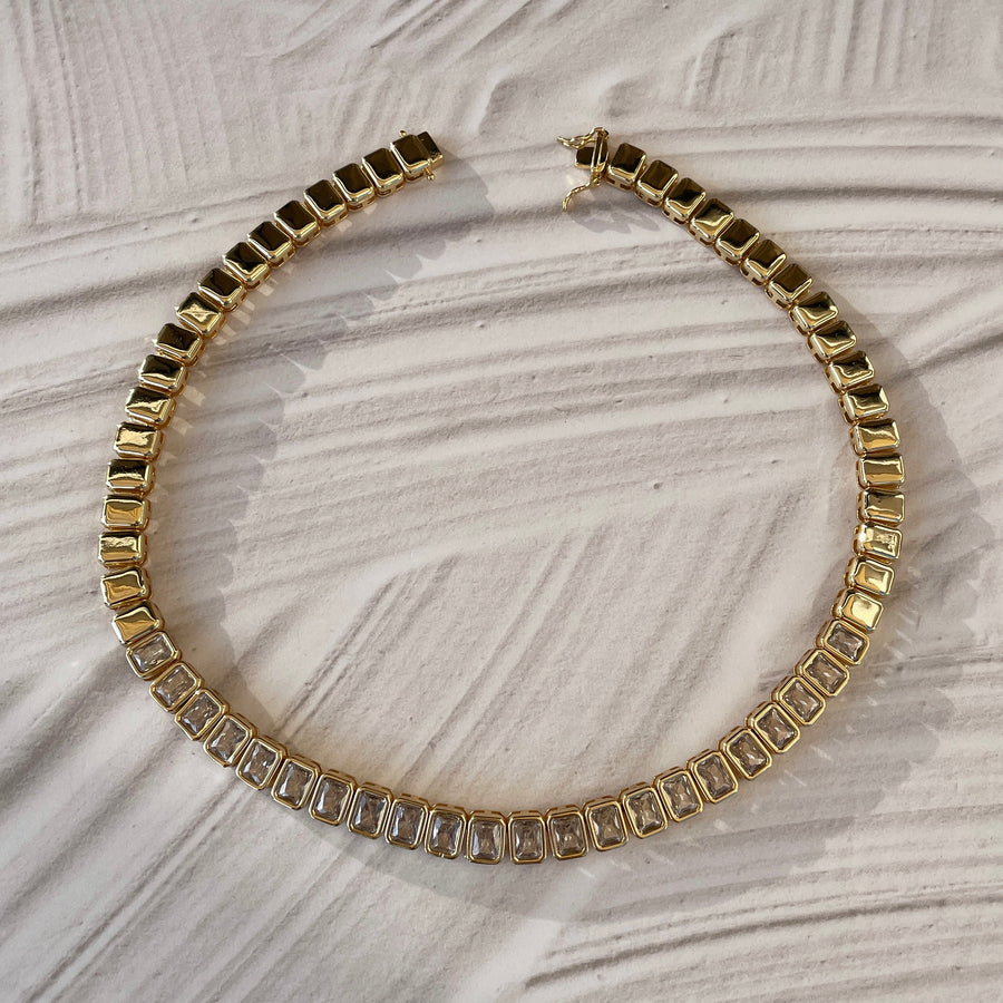 Bezel Choker