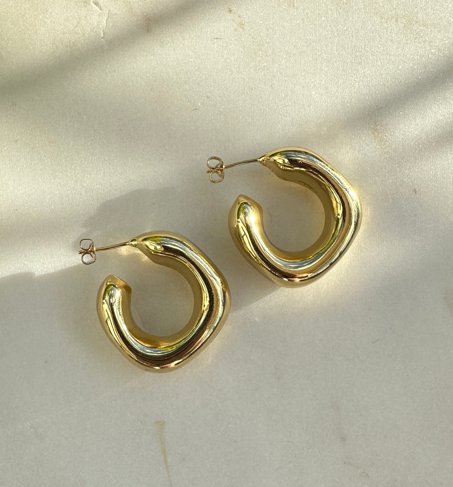 C shape chunky hoops