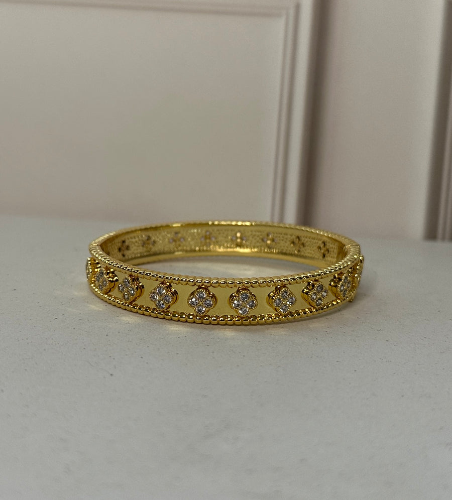 VA Golden Bangle