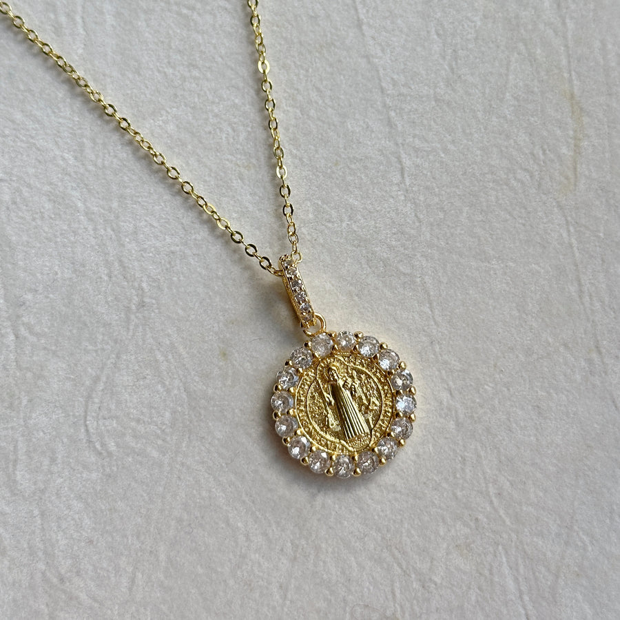San Benito Sparkly Halo Necklace